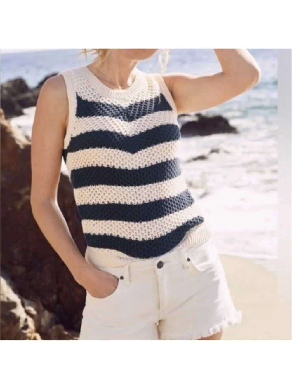 Evereve | Clarissa Sweater Tank | M | Cream & Navy Blue | Knit Ribbed Striped